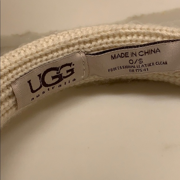 Ugg Wired earmuffs cream colored with box - Picture 4 of 8